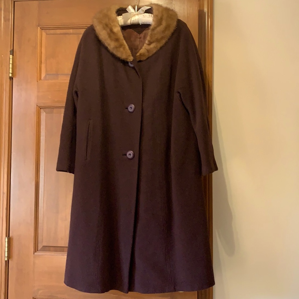 Vintage 50’s Wool Coat w/ Fur Collar
